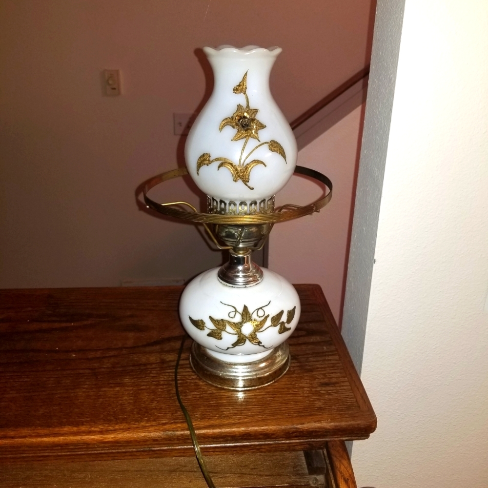 Rare Rustic Gone With The Wind Milk Glass Hobnail Victorian Parlor Lamp Vintage